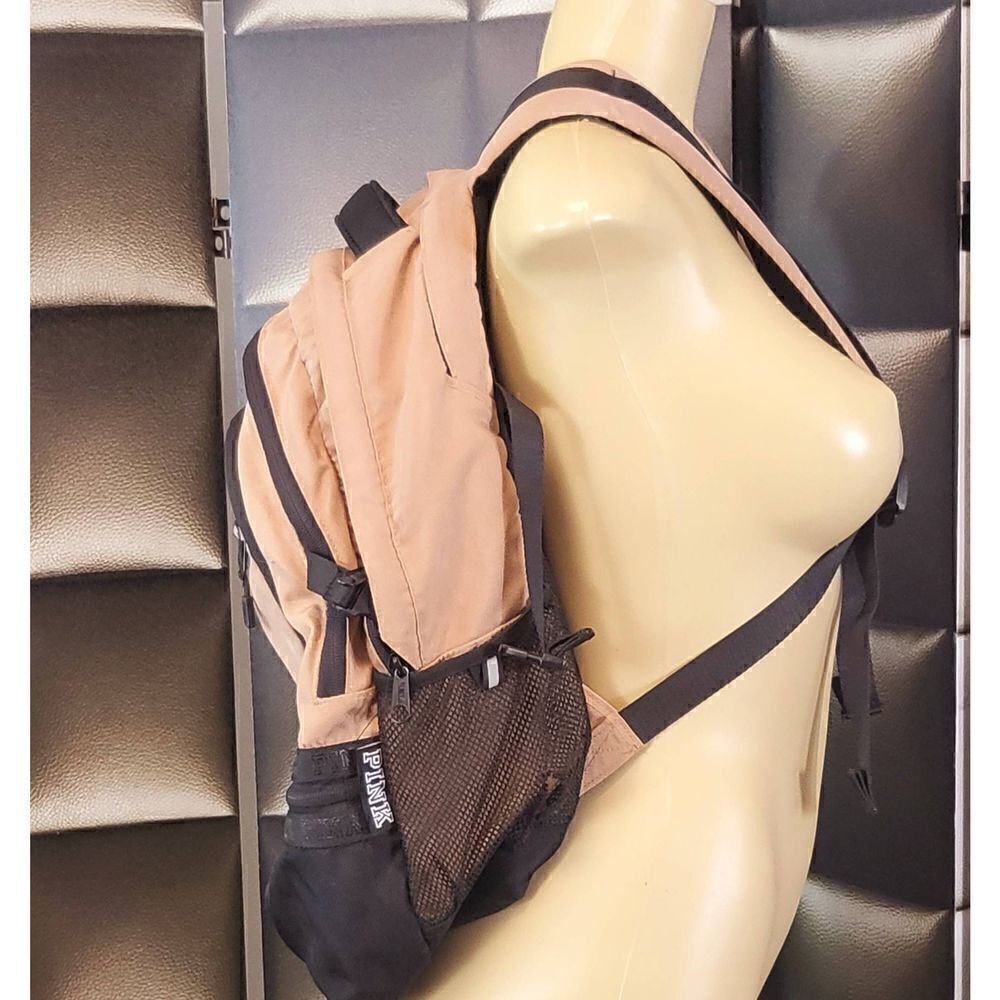 Pink backpack - Picture 3 of 6